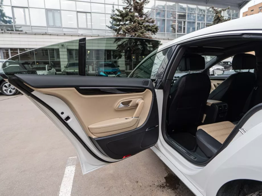 Volkswagen Passat CC 2012