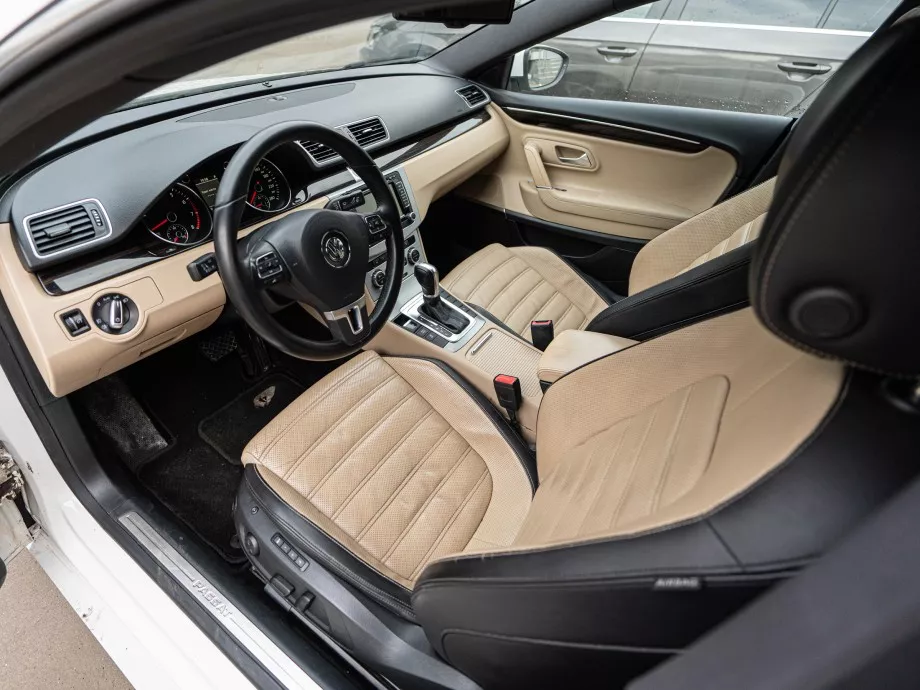 Volkswagen Passat CC 2012