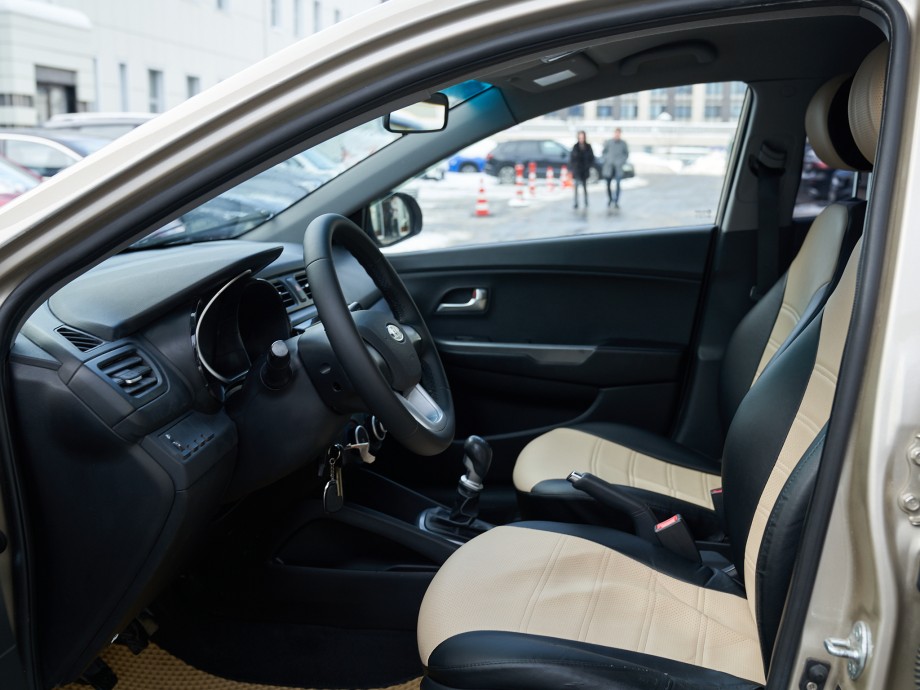 KIA Rio 2012
