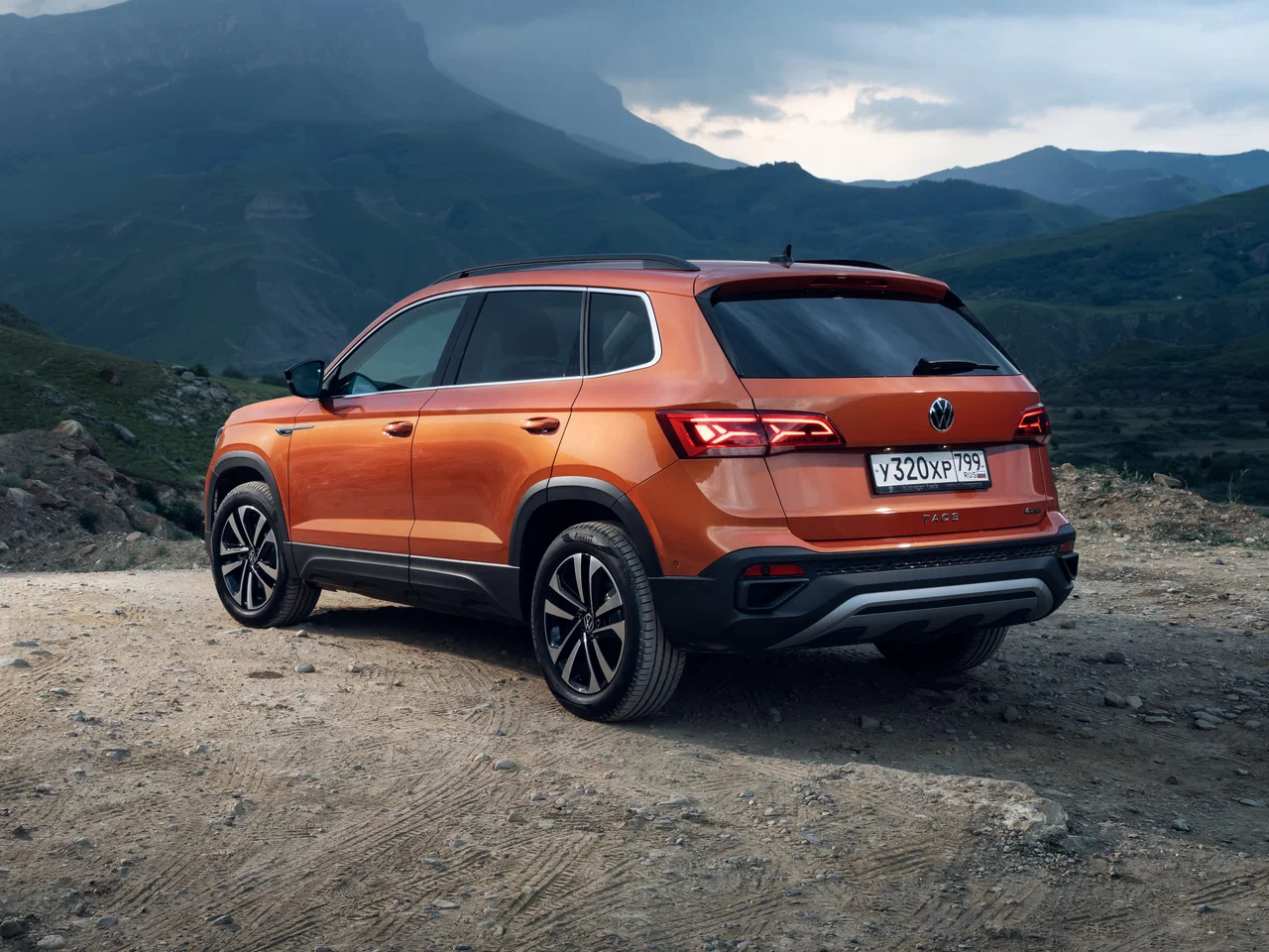Volkswagen Taos