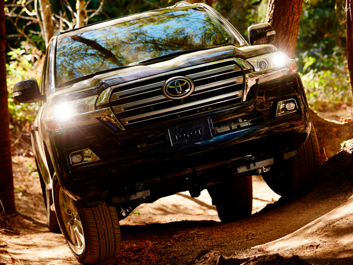 Toyota Land Cruiser 200