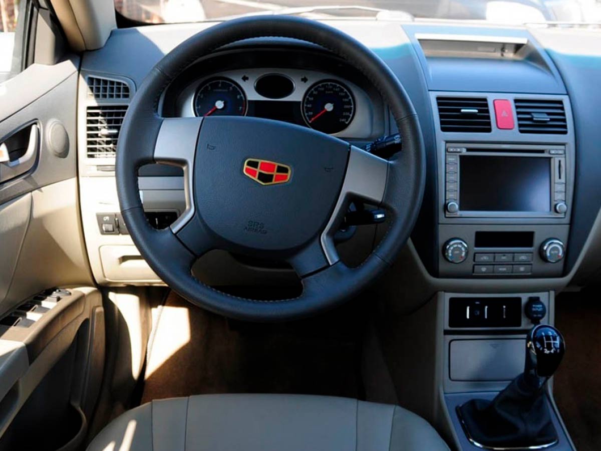 Emgrand EC7 Седан