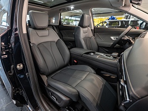 Dongfeng Huge Executive 1.5 AMT