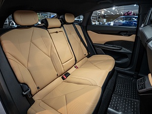 Changan UNI-V Luxe 1.5 AMT