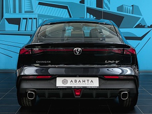 Changan UNI-V Luxe 1.5 AMT