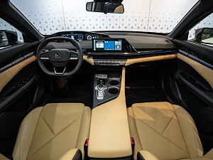 Changan UNI-V Luxe 1.5 AMT