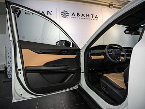 Changan UNI-V Luxe 1.5 AMT