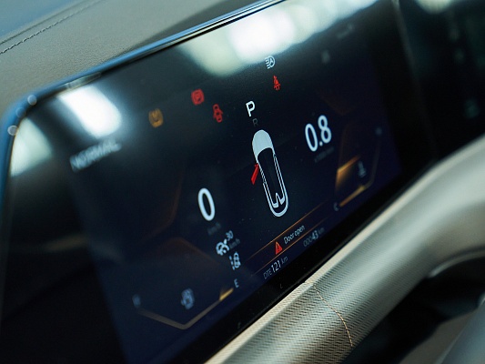 Changan UNI-T Tech 1.5 AMT Black
