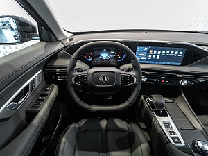 Dongfeng Huge Executive 1.5 AMT