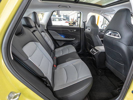 BAIC X55 Luxury 1.5 AMT Yellow