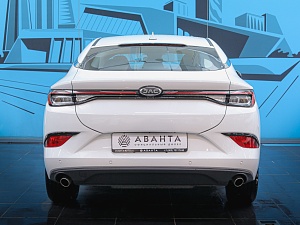 JAC J7 Luxury 1.5 CVT