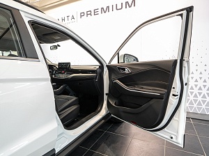 Москвич 3 Стандарт плюс 1.5 CVT