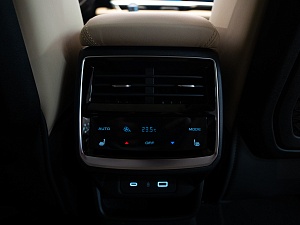 Monjaro 2024 Full Moon (Xingyue L) 2.0 AT