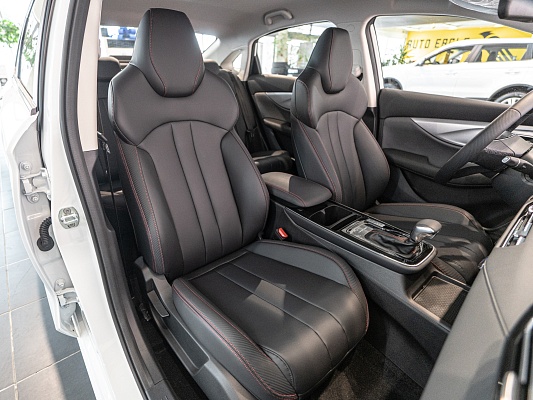 BAIC U5 Plus Luxury 1.5 CVT White 1