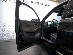 Monjaro 2025 Full Moon (Xingyue L) 2.0 AT