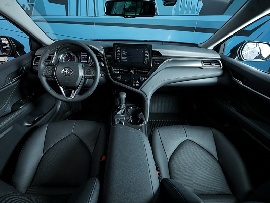 Toyota camry 2021 blue classic