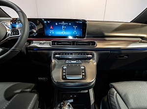 Mercedes-Benz V-Класс Avantgarde 2.0 AT