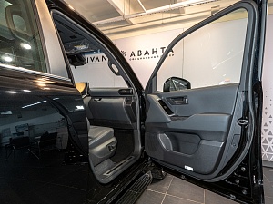 Toyota Land Cruiser 300 ZX (7 мест) 3.4 AT