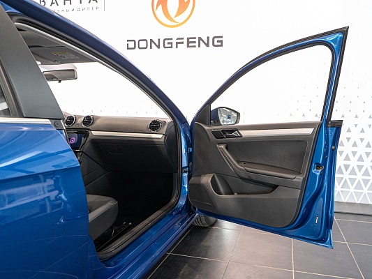 Jetta VA3 Enjoyment 1.5 AT Blue
