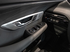 Dongfeng Huge Executive 1.5 AMT