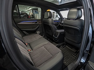 Monjaro 2024 Full Moon (Xingyue L) 2.0 AT