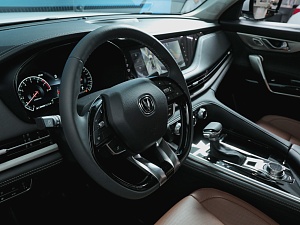Changan CS95 DLX 2.0 AT