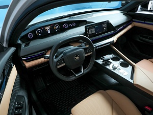 Changan UNI-V Luxe 1.5 AMT
