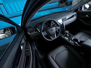 JAC J7 Luxury 1.5 CVT