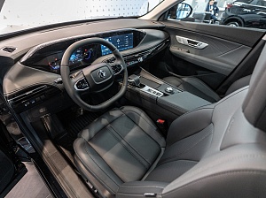 Dongfeng Huge Executive 1.5 AMT