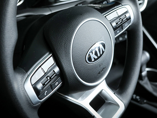 Kia K5 Classic 2.0 AT 150 л.c. авт. бензин